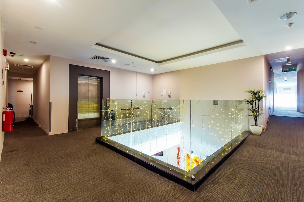 De Elements Business Hotel 5/30