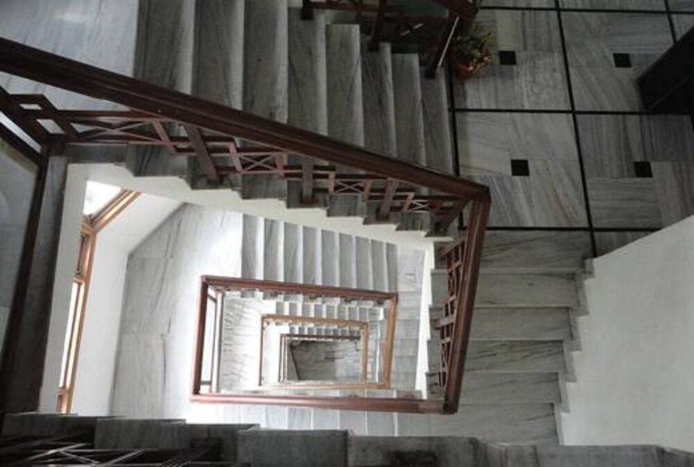 HOTEL BHAWANI INTERNATIONAL 6/45