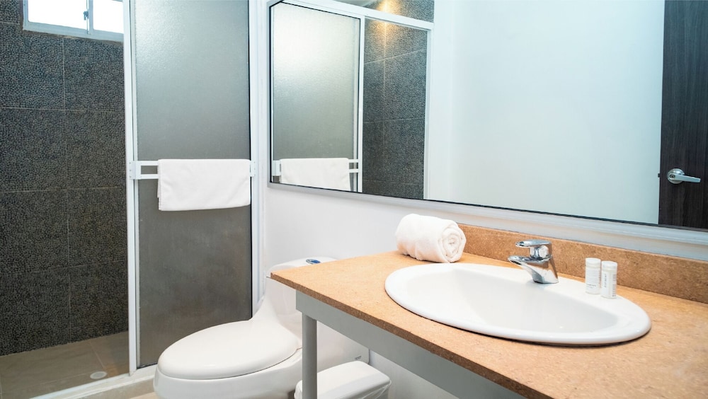 Hotel Portobelo Boulevard 58/61
