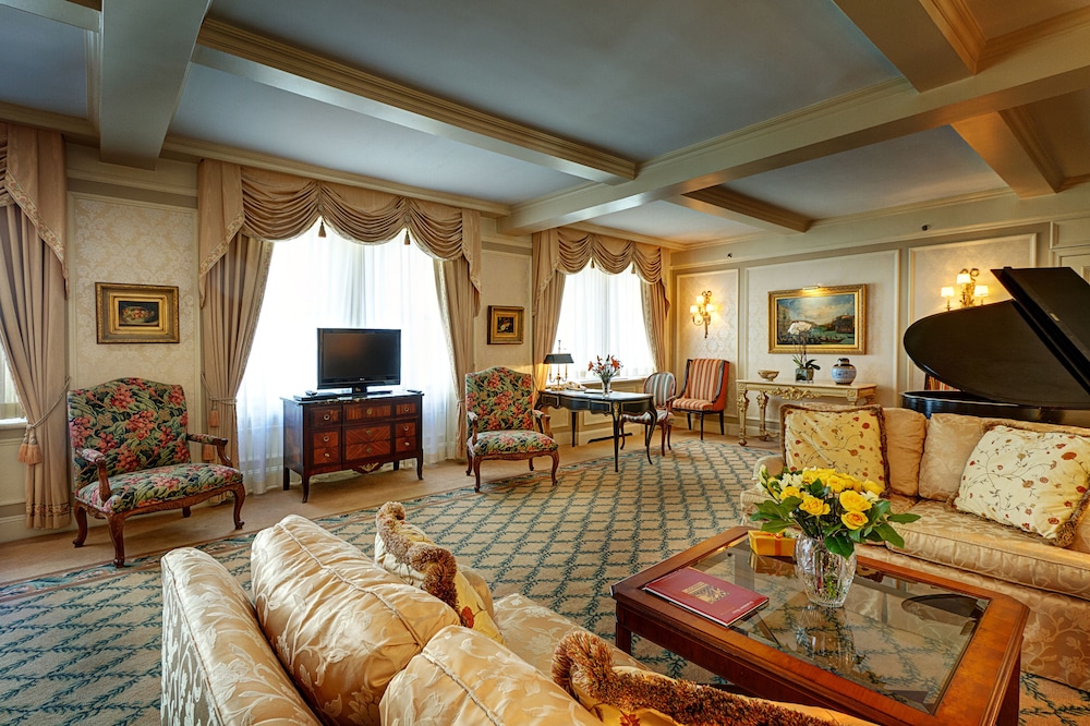 Hotel Elysee 22/31
