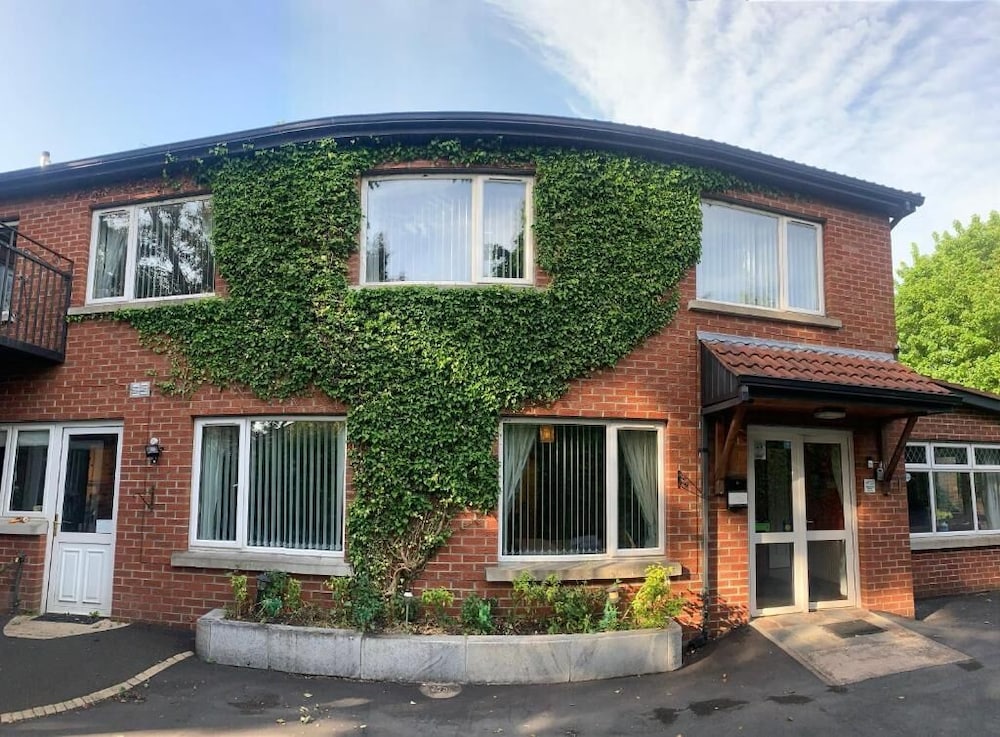 Ashfield Bed And Breakfast 1/44
