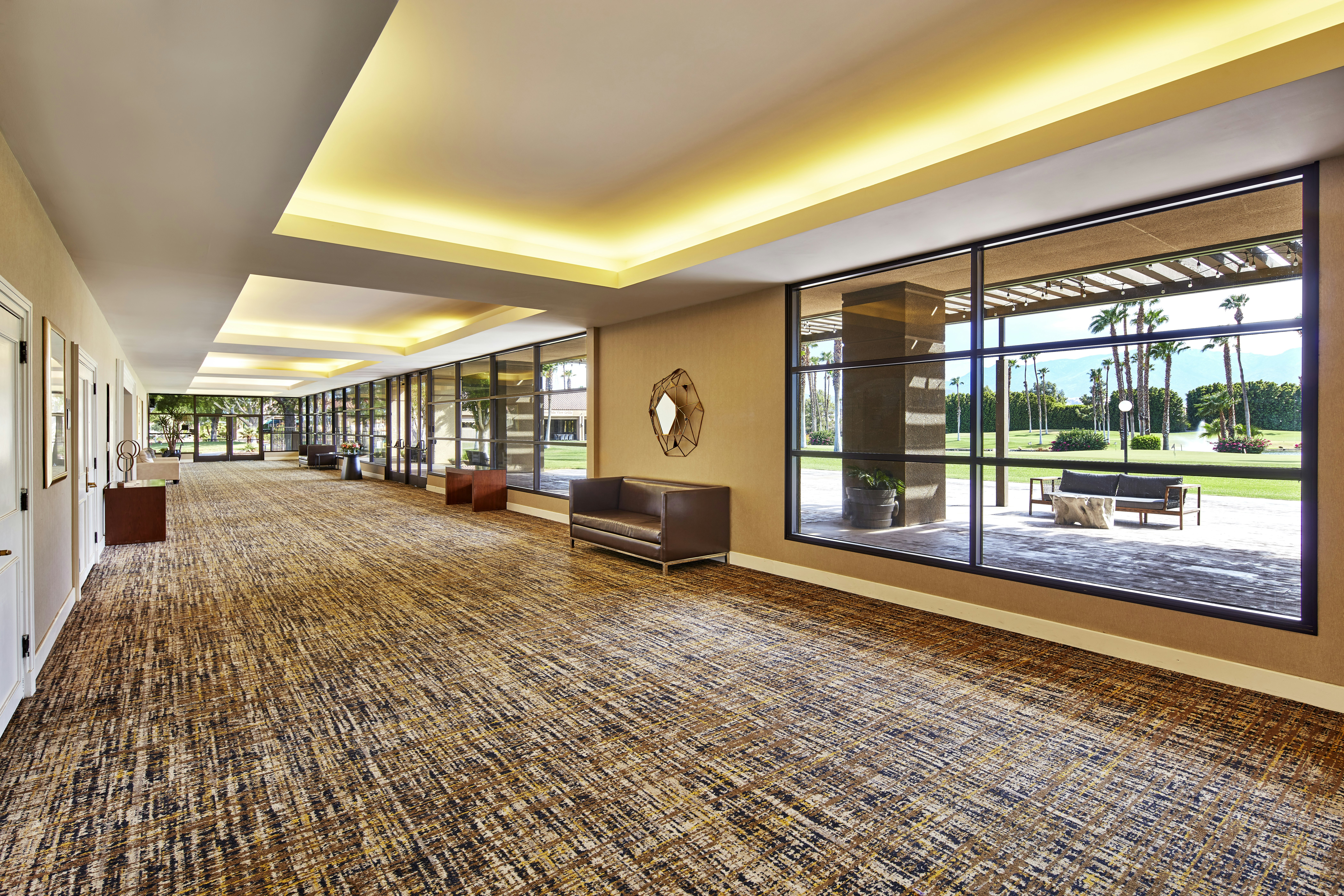 Doubletree By Hilton Golf Resort Palm Springs 68/81