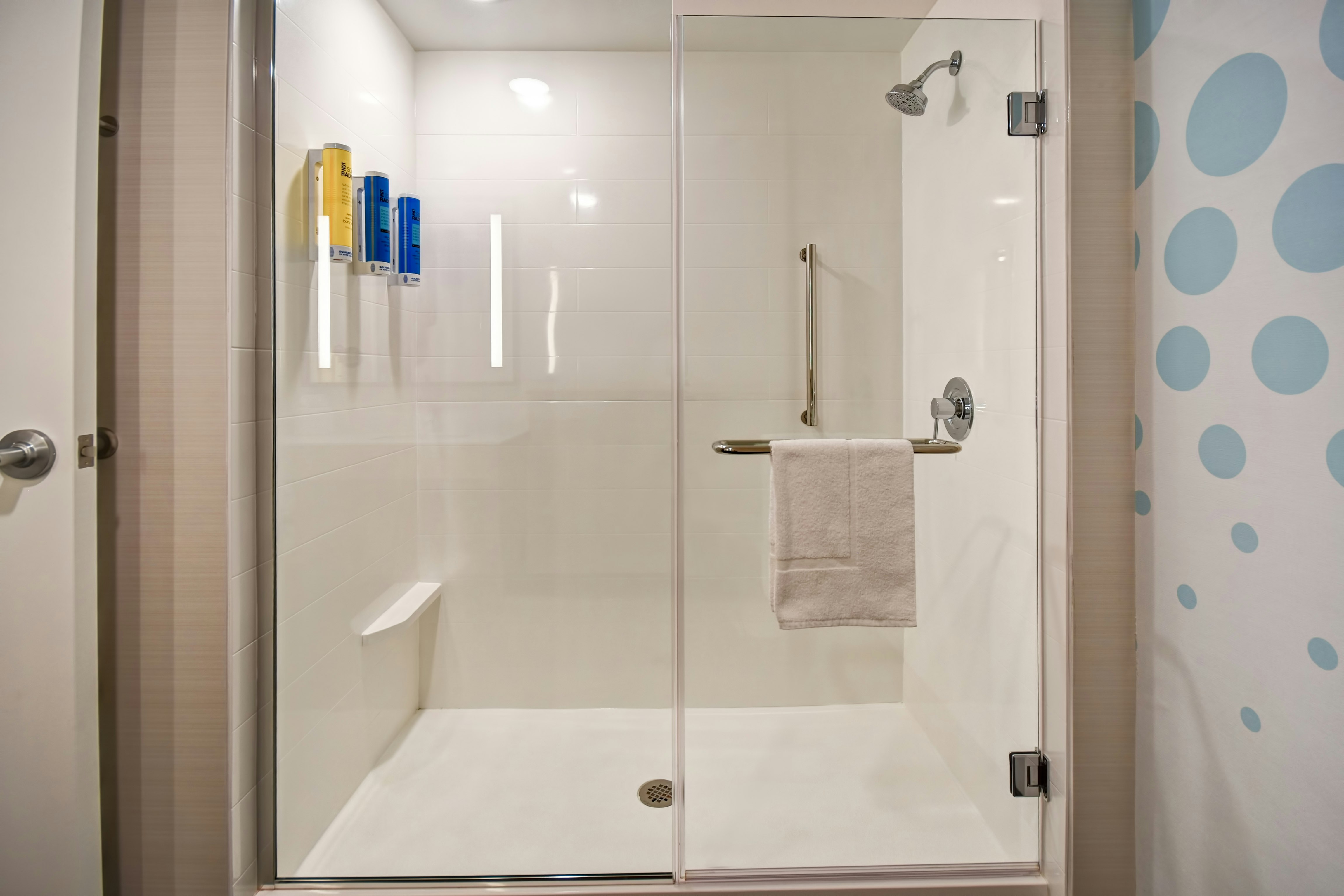 ROOM, 2 QUEEN BEDS, ACCESSIBLE