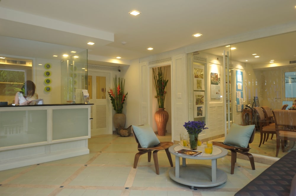 Sabai Sathorn Serviced Apartment 9/50
