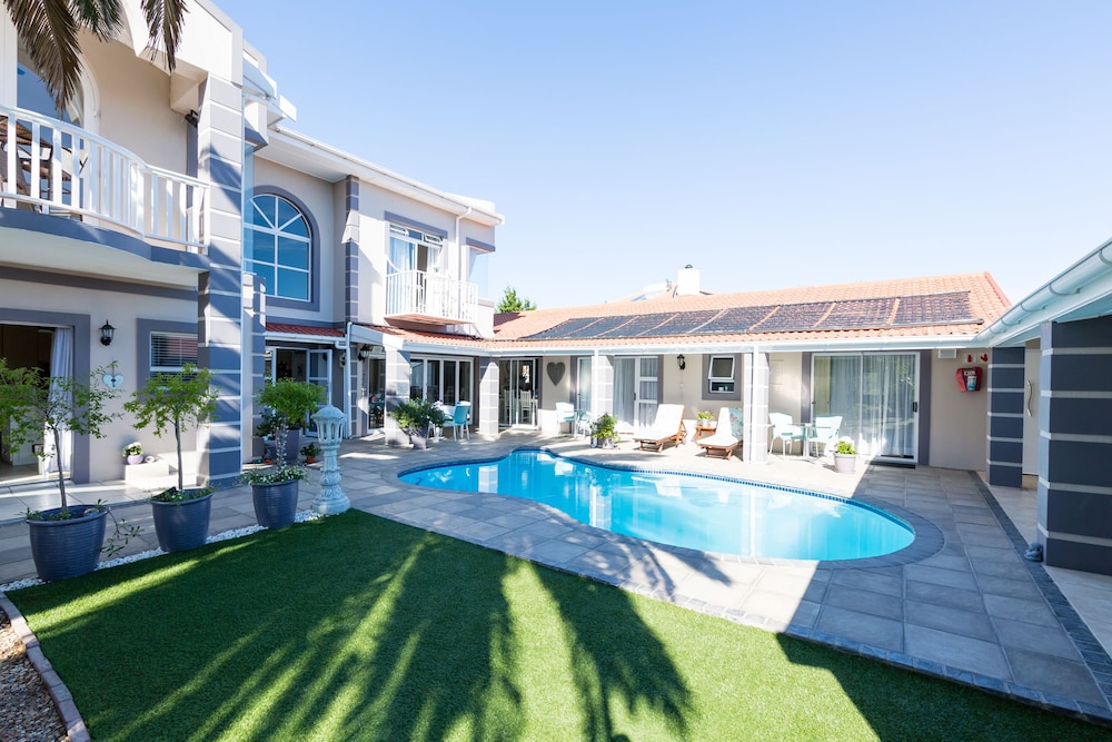 Atlantic Beach Villa 42/50