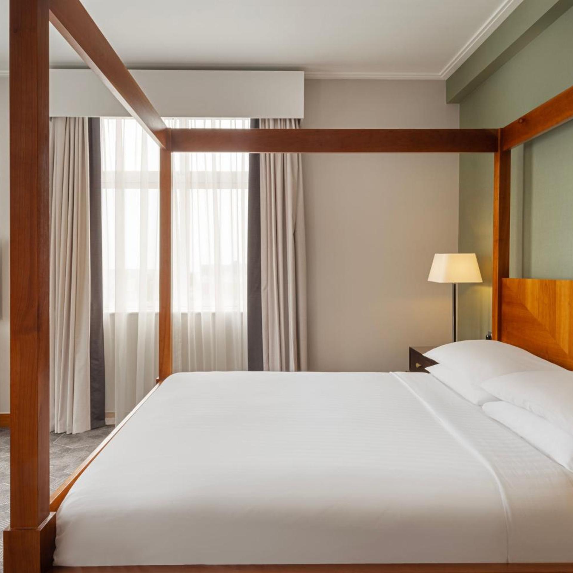 Room at Delta Hotels by Marriott Bexleyheath, LONDON