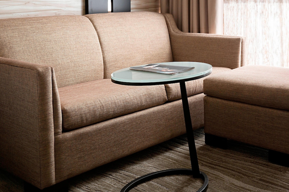 Lincolnshire Marriott Resort 16/66