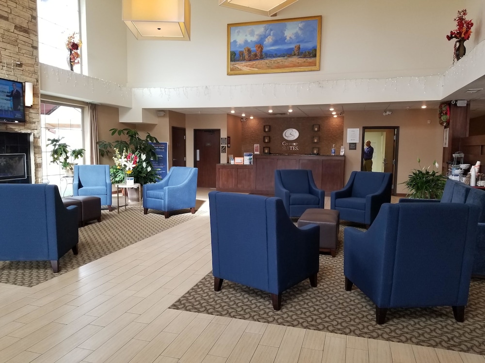 Comfort Suites Farmington 27/43