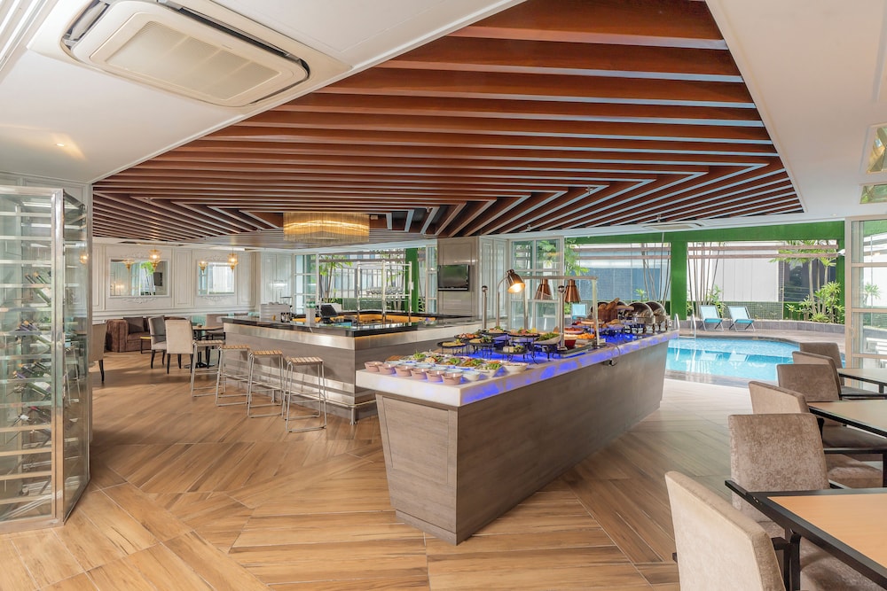 Melia Kuala Lumpur 10/50