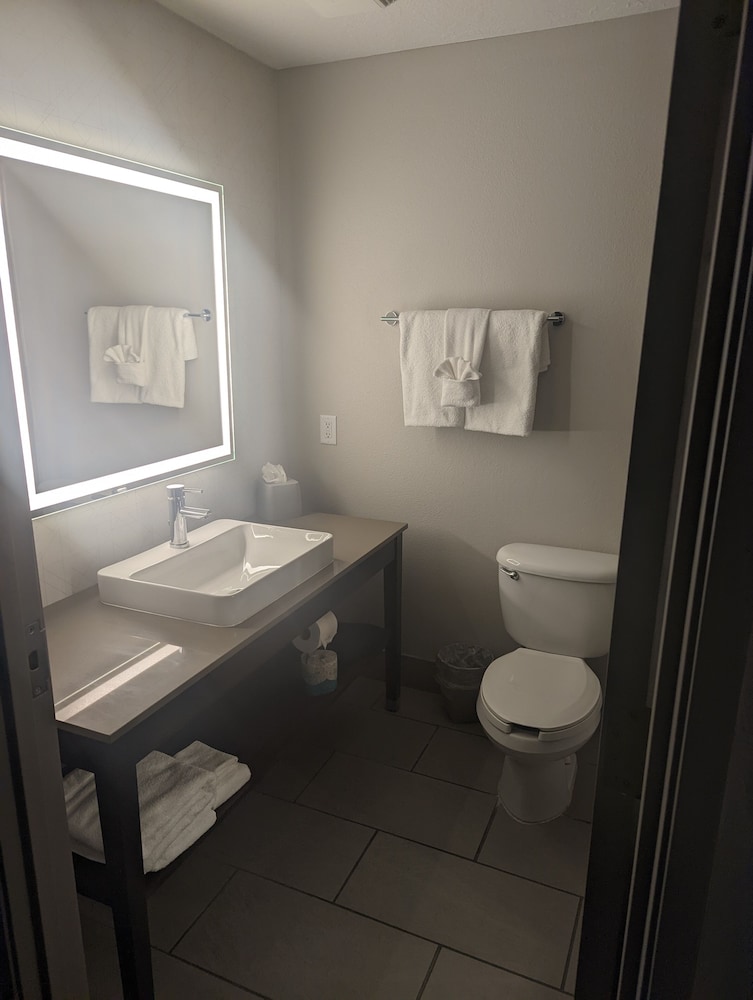Holiday Inn Express & Suites Salt Lake City N - Bountiful, an IHG Hotel 55/55