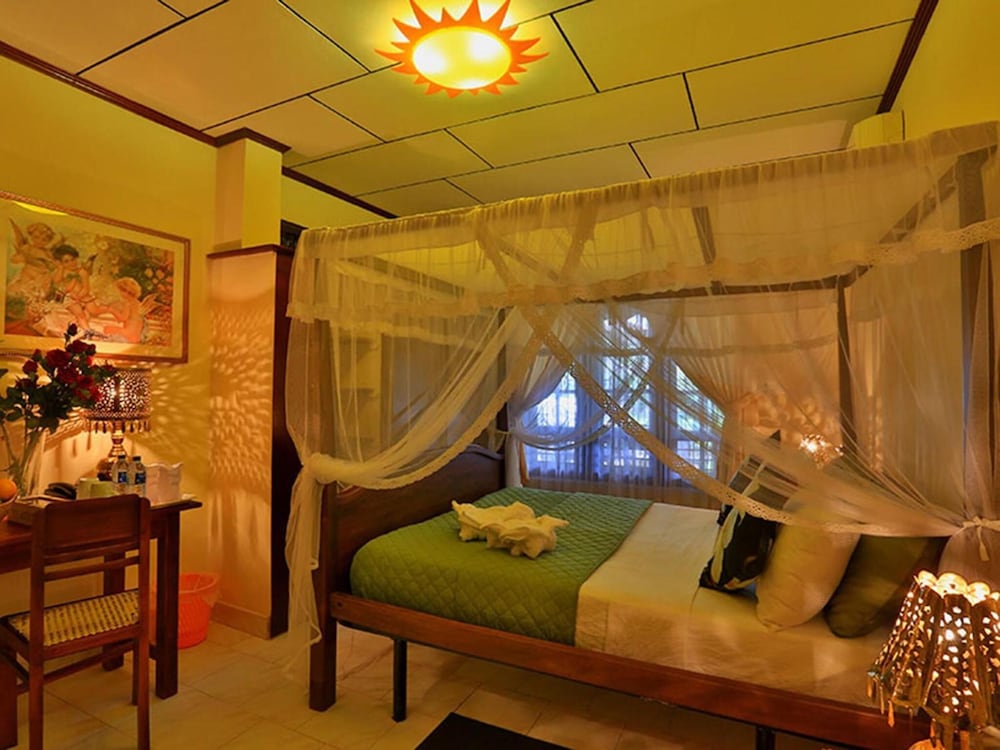 Emel Boutique Hotel 23/50
