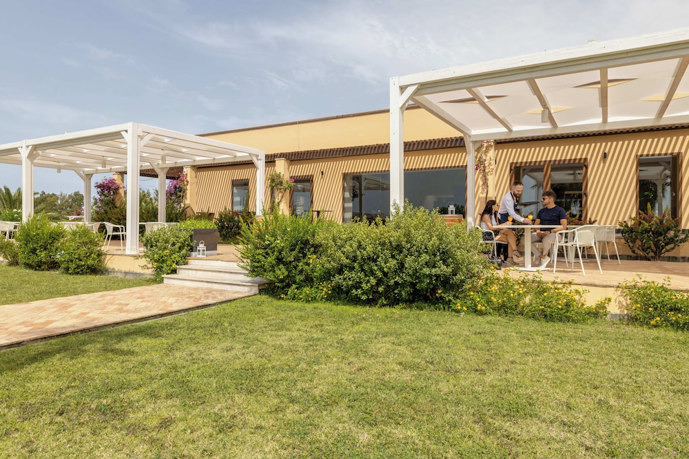 Falconara Greenblu Resort 66/74