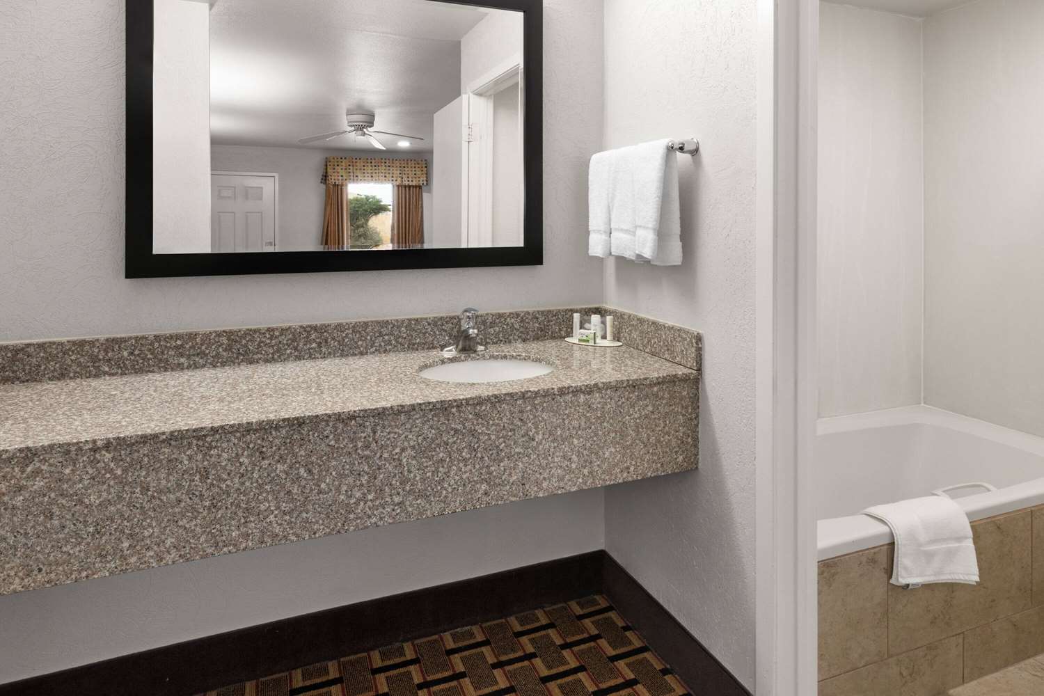 Ramada Limited San Angelo 46/47