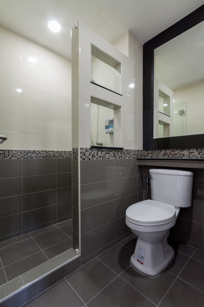Q Space Residence 32/33