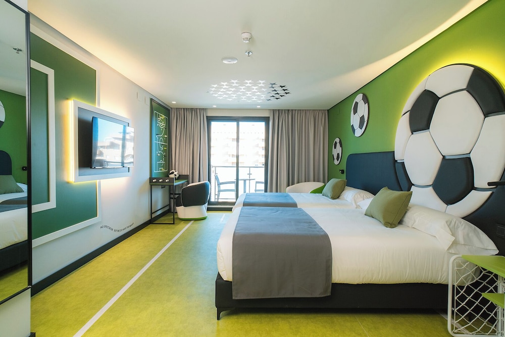 Hotel Magic Sports 17/50