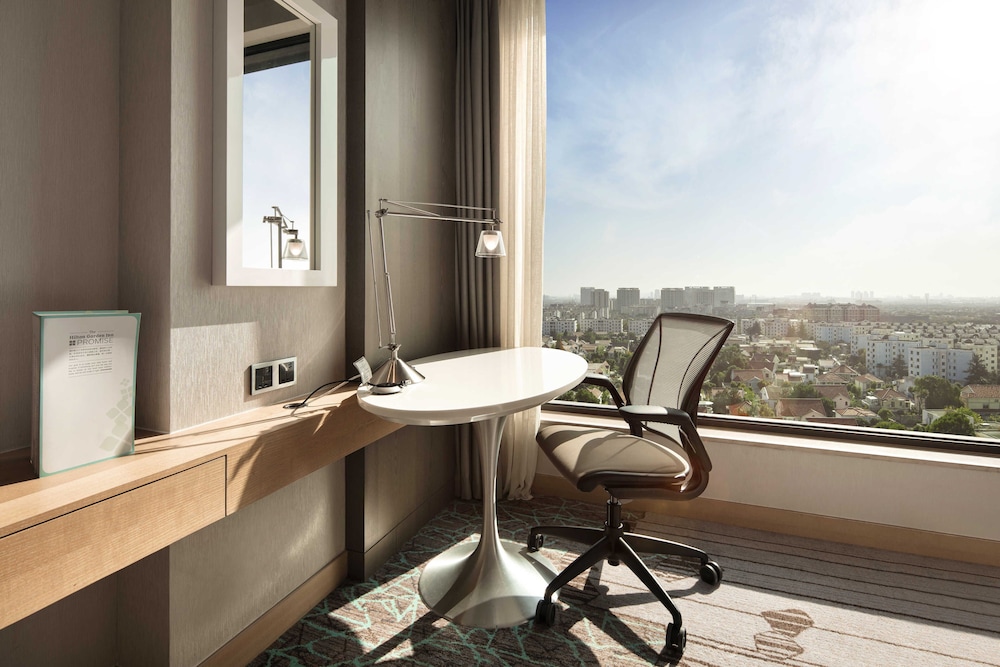 Hilton Garden Inn Shanghai Hongqiao 45/47