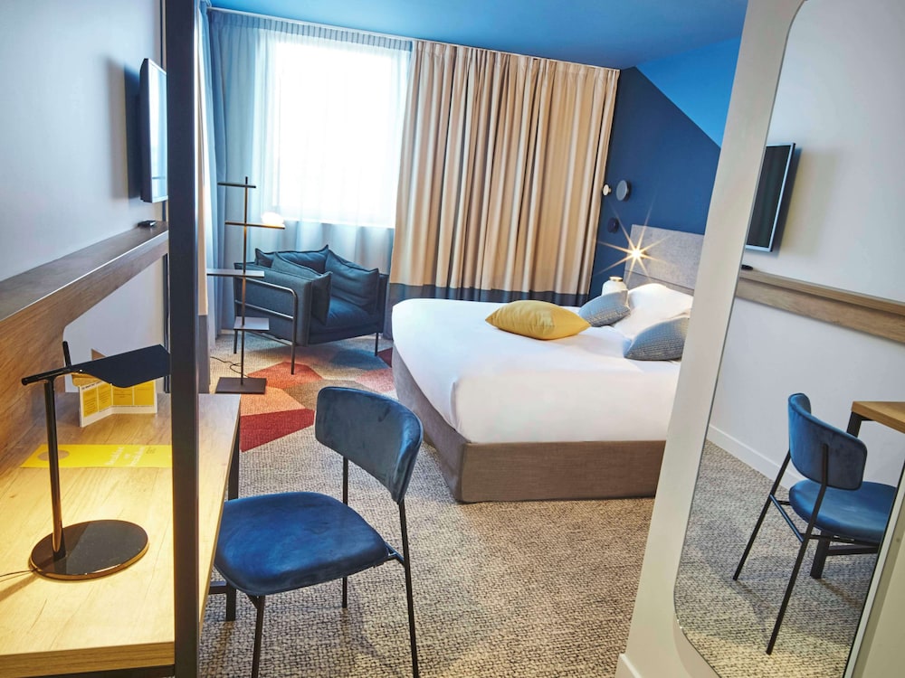 غرفة متصلة بسرير كينج وسريرين منفصلين، Radisson Hotel Bordeaux Saint Jean 6/7