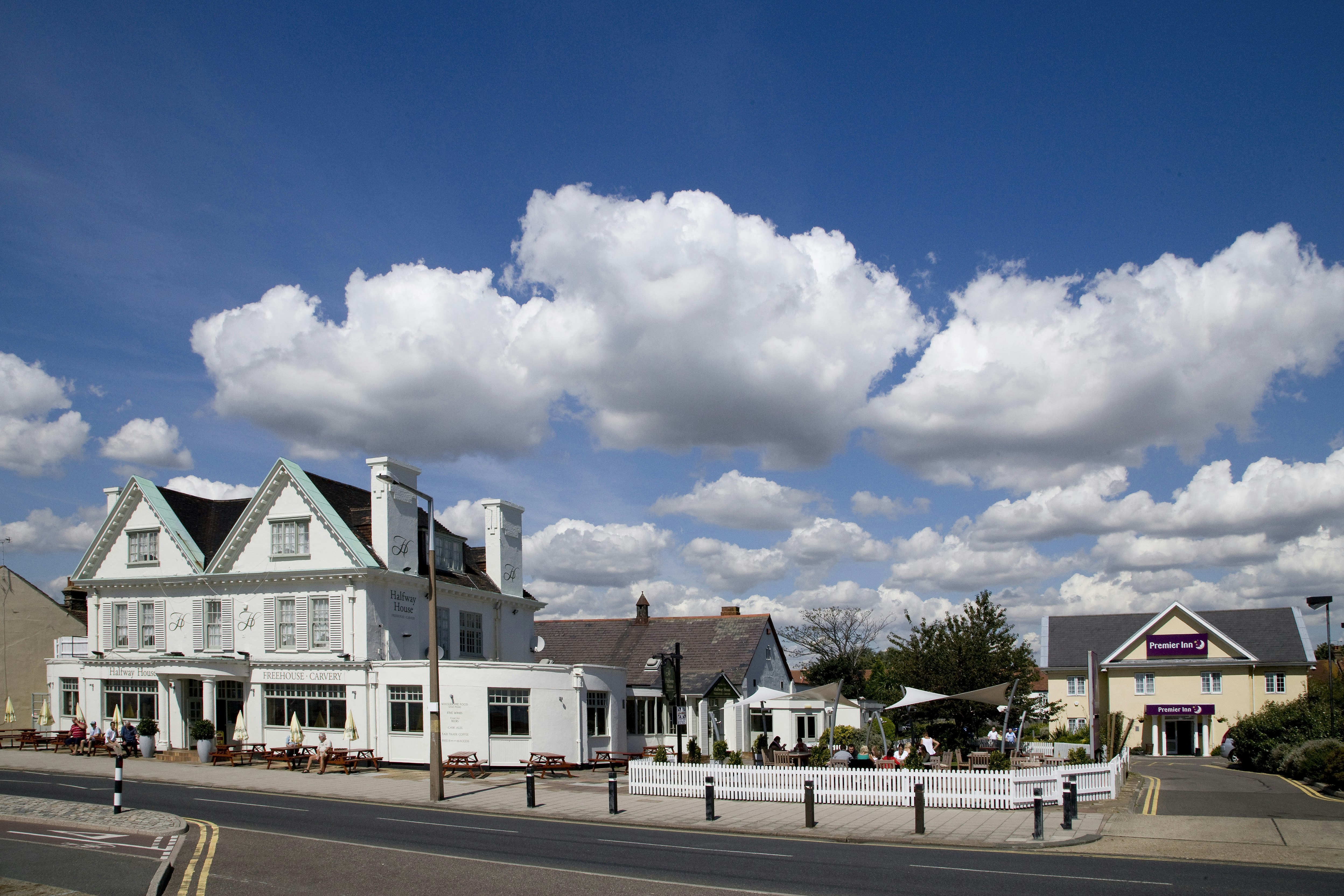 Premier Inn Southend-On-Sea (Thorpe Bay) in SOUTHEND-ON-SEA