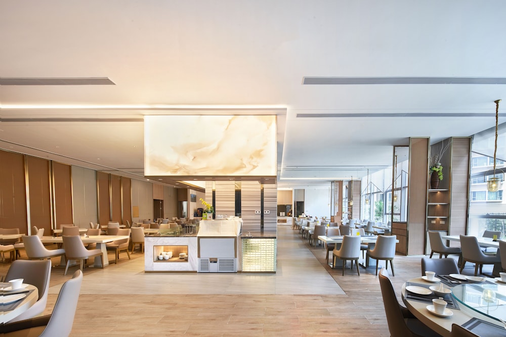Grand Skylight Garden Hotel Shenzhen 72/86