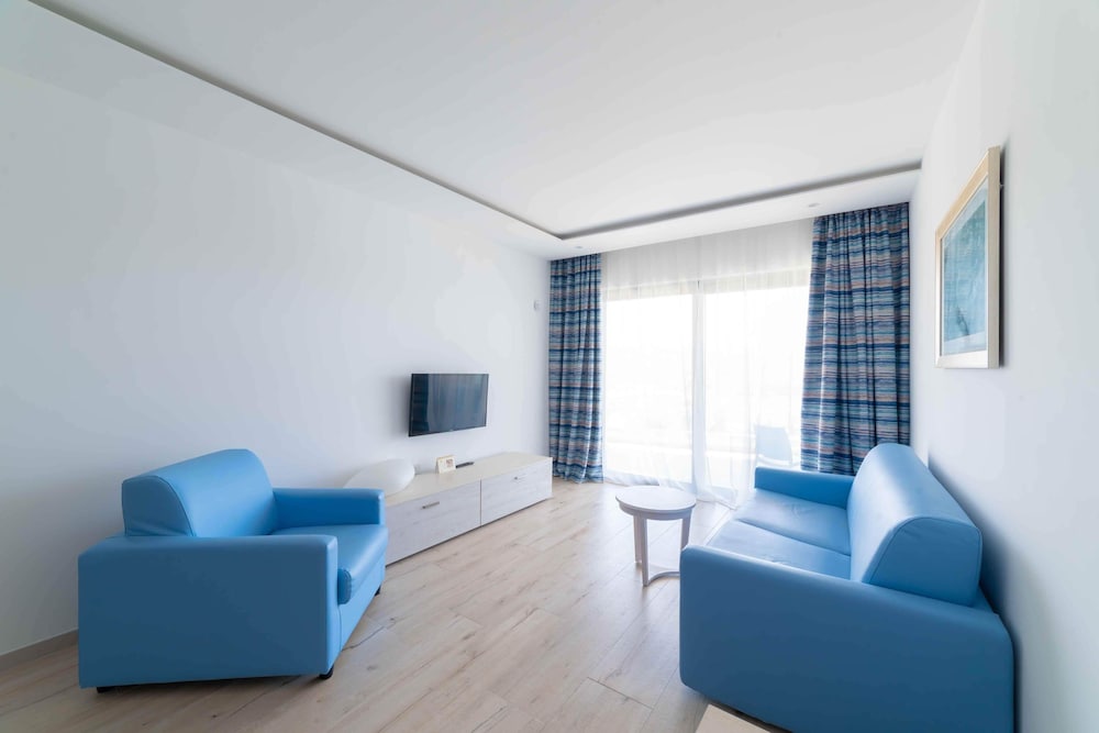 Ramla Bay Resort 51/72