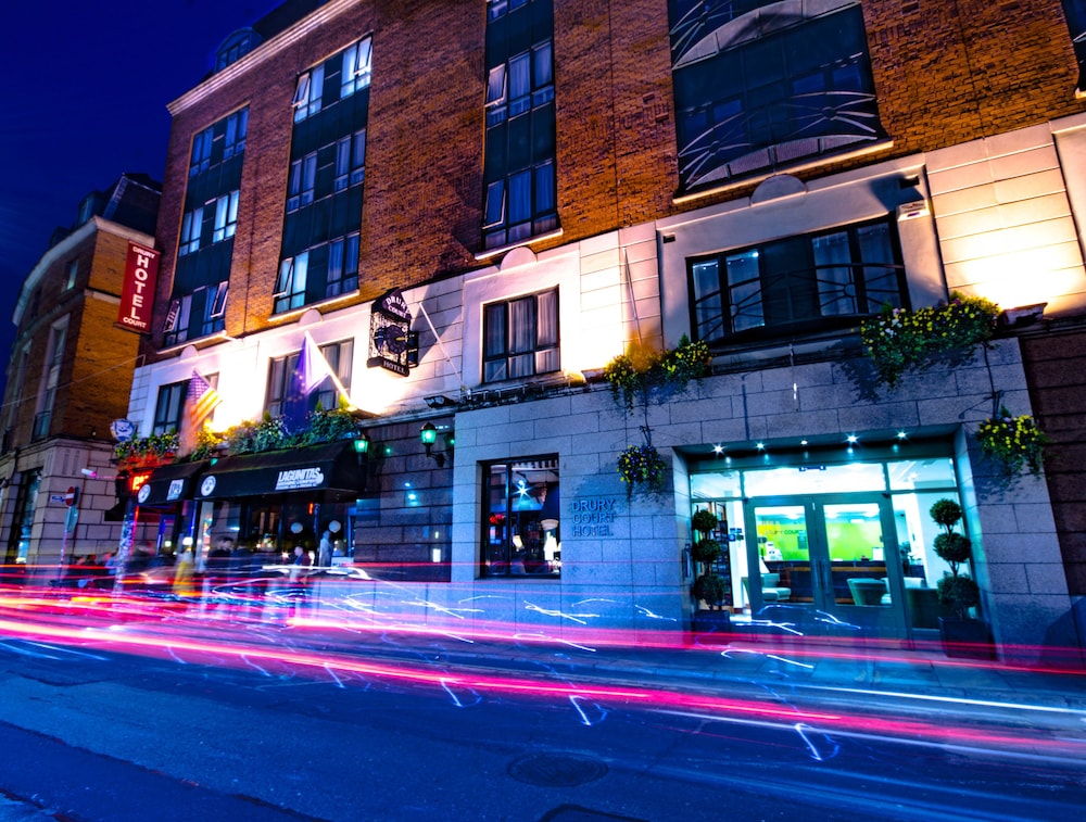 Drury Court Hotel 5/71