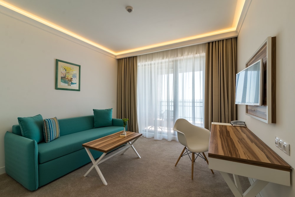 HVD Hotel Nympha Riviera Holiday Club Adults Only 18 20/45