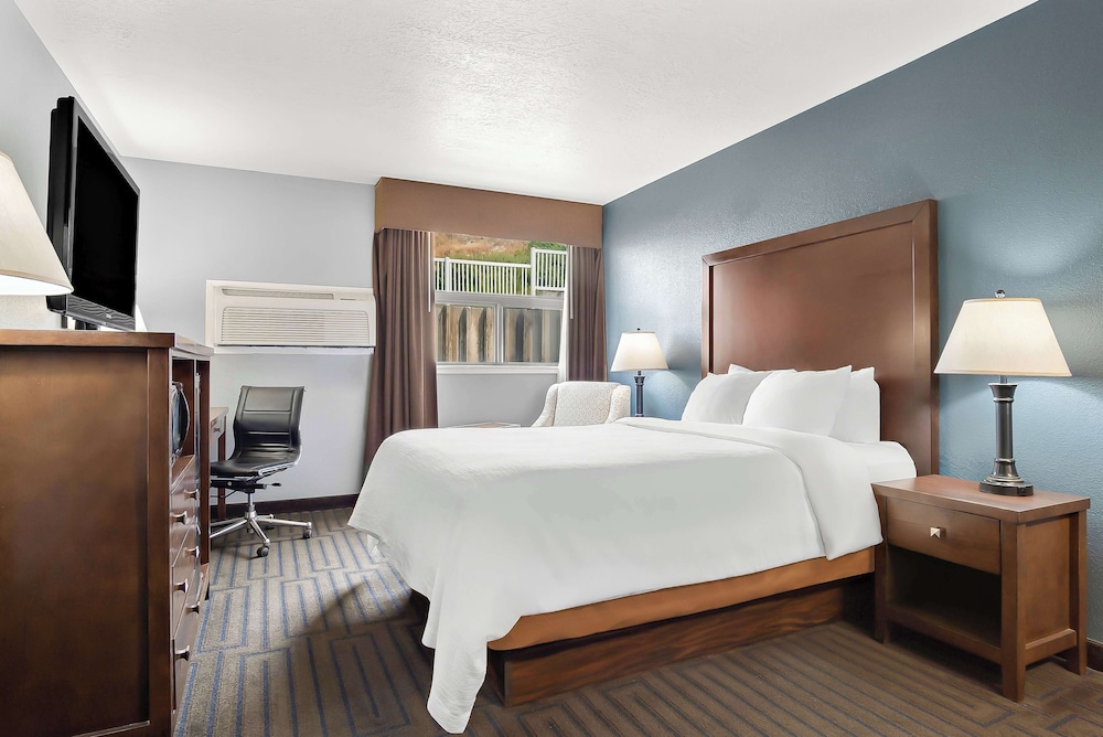 غرفة قياسية بسرير كوين، Best Western Pocatello Inn 2/4