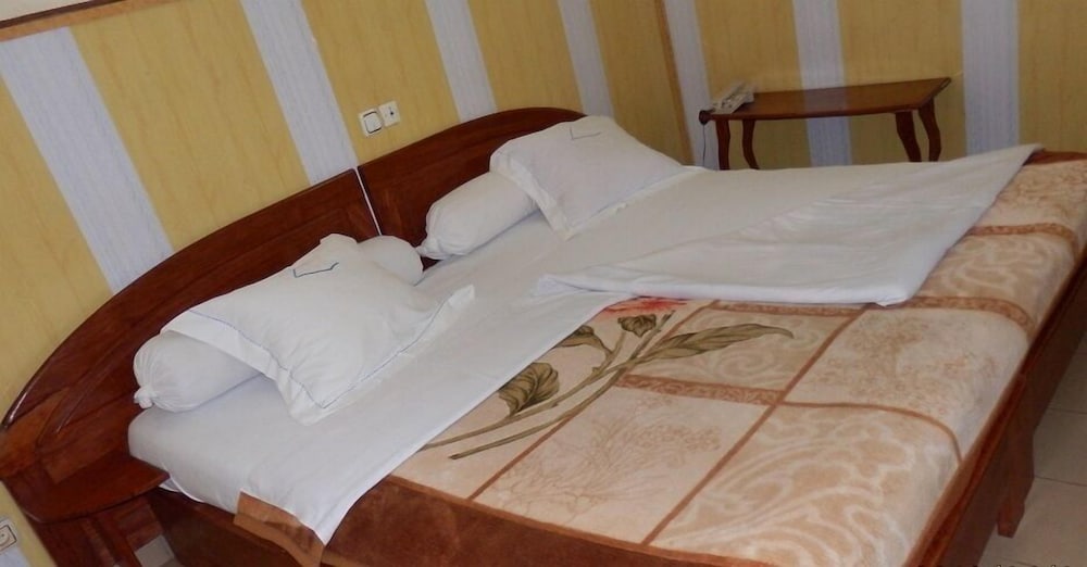 Hotel Santa Lucia 30/50