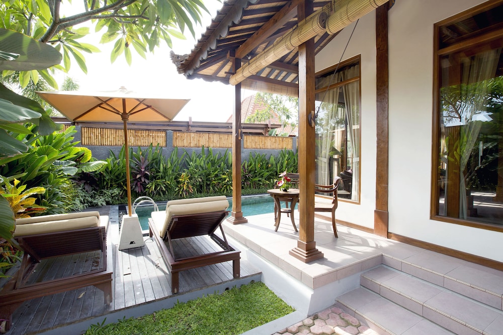 VILLA BERAWA BALI 37/77