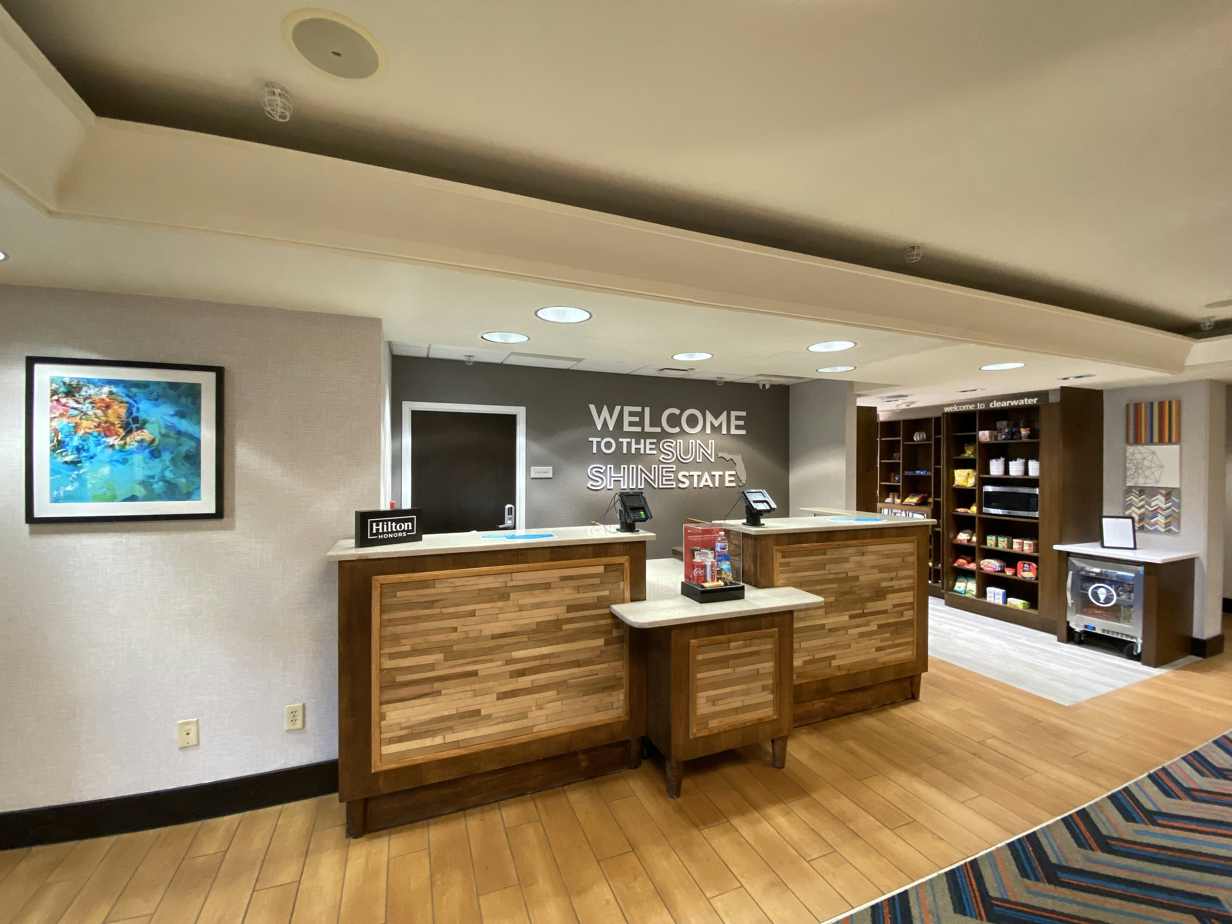 Hampton Inn and Suites Clearwater/St. Petersburg-Ulmerton Road 5/52