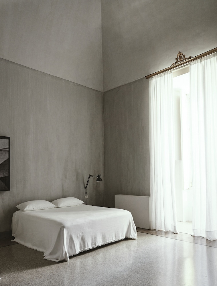 جناح بسرير كينج، Palazzo Daniele, a Member Design Hotels 3/6