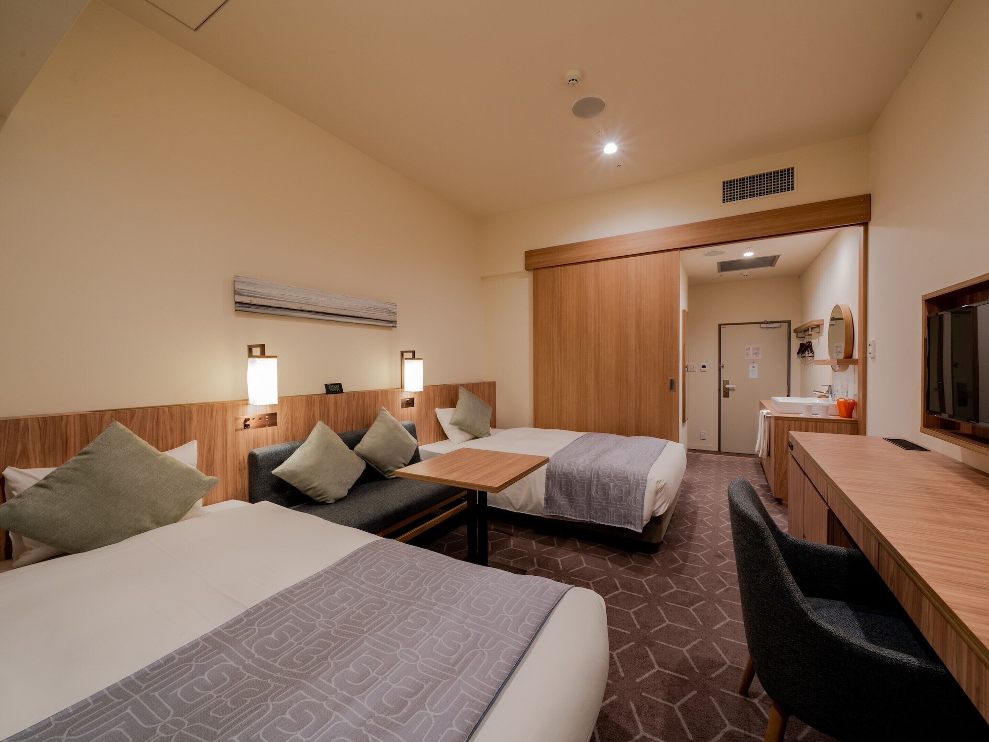 Renovated, Economy, Twin Beds