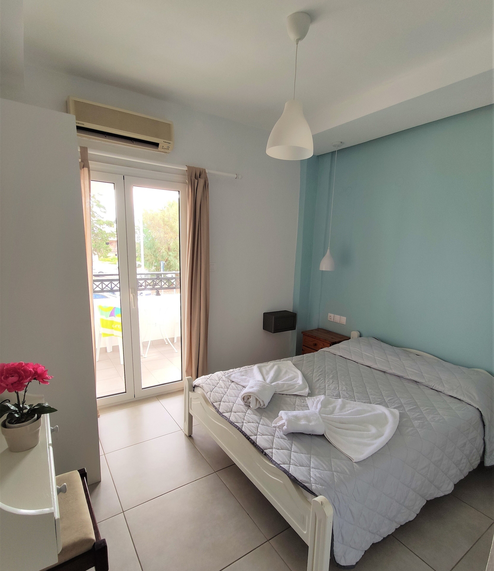 1 BEDROOM, DELUXE, APARTMENT