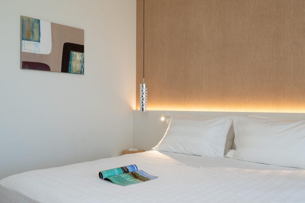 Athens Hill Luxury Apartments 23/64