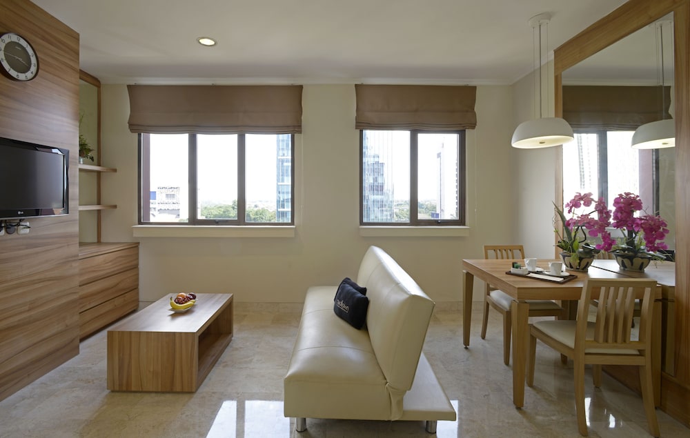 Midtown Residence Simatupang Jakarta 47/78