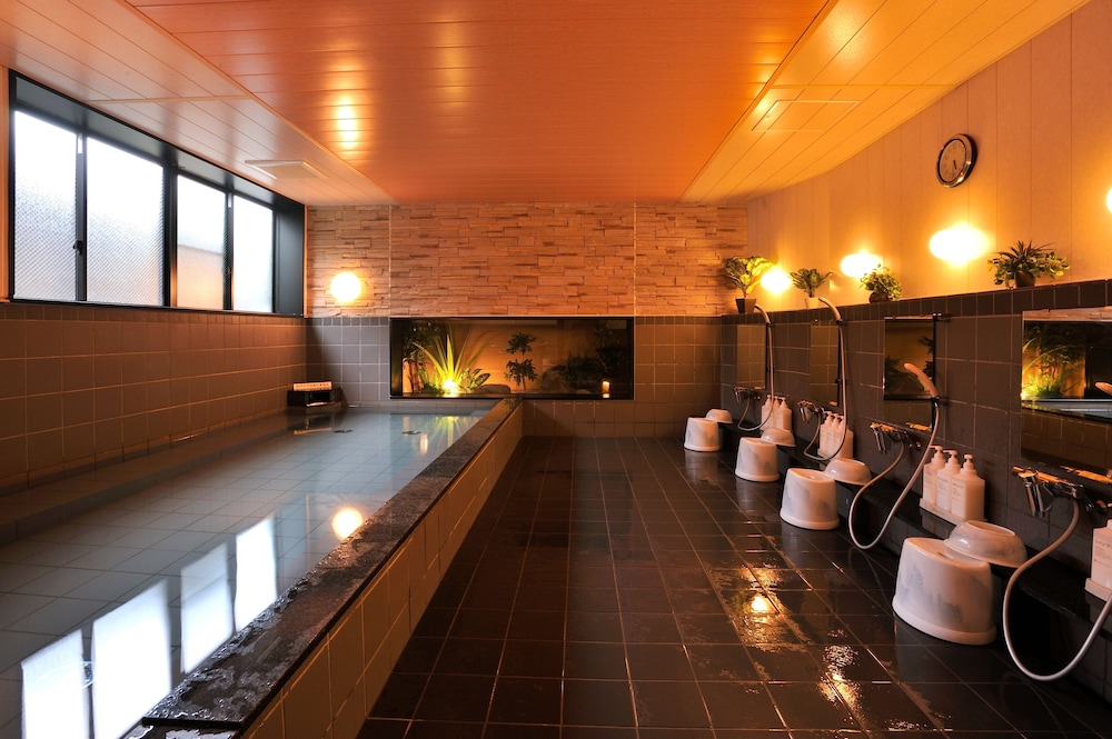 Matsumoto Tourist Hotel 40/54