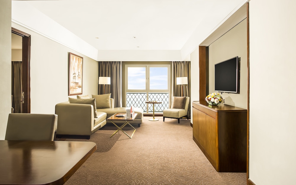 Swiss-Belhotel Bogor 32/63