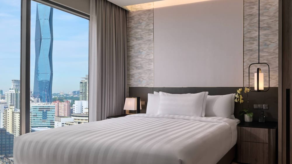 Pan Pacific Serviced Suites Kuala Lumpur 10/48