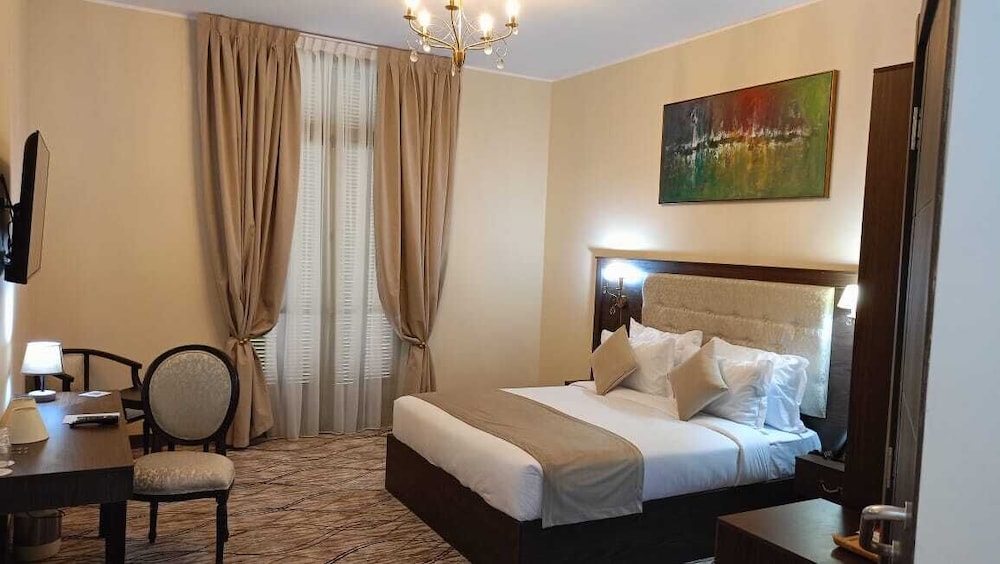 Grand Hotel Oran 14/26