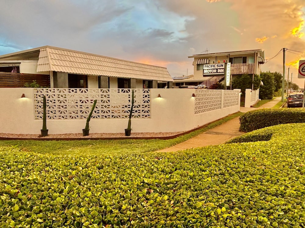 Pacific Sun Bargara Beach Motel 72/78