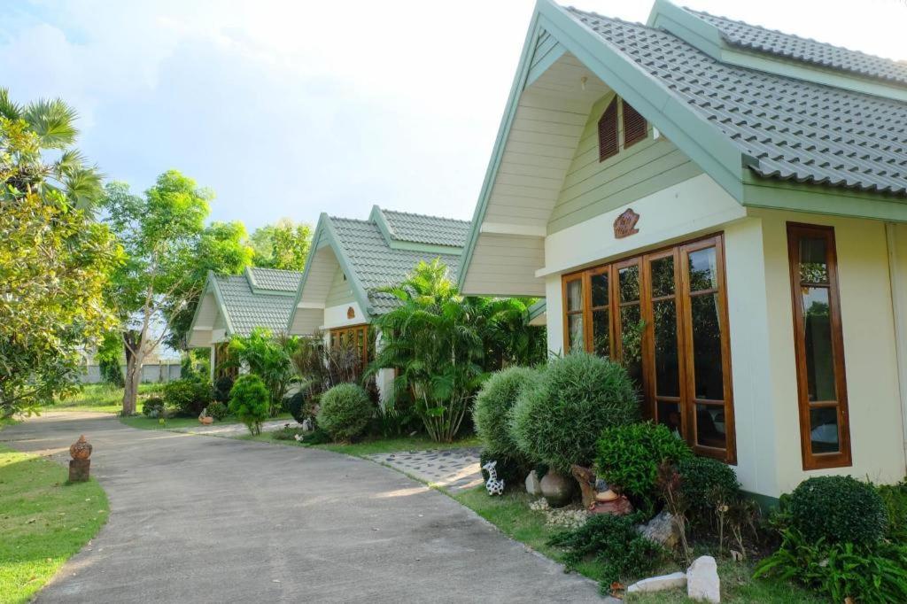 Thaisomboon Bighome Resort 68/68