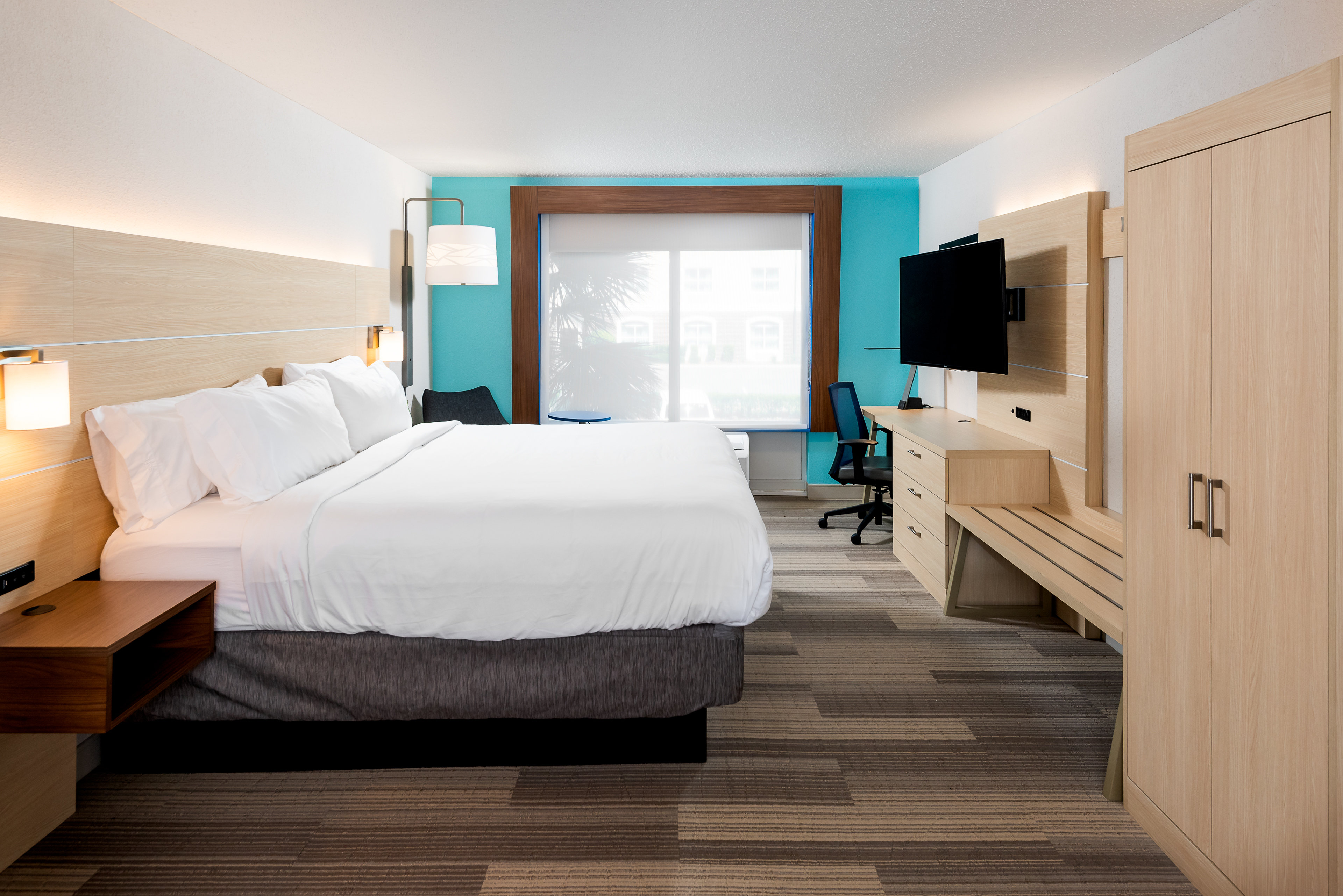 Suite, King Bed