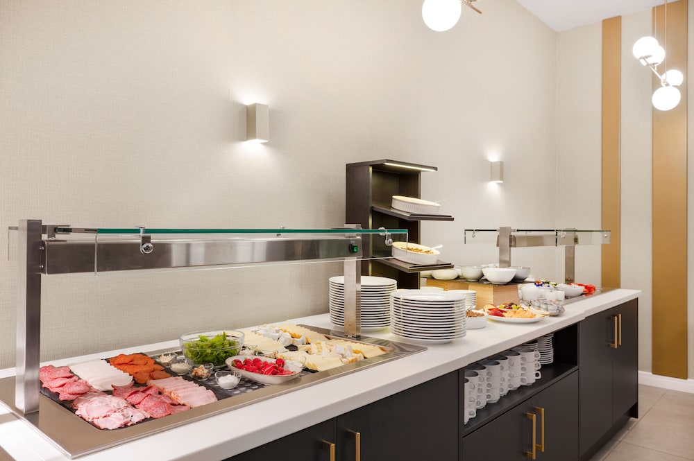 Corso Hotel Pecs 16/29