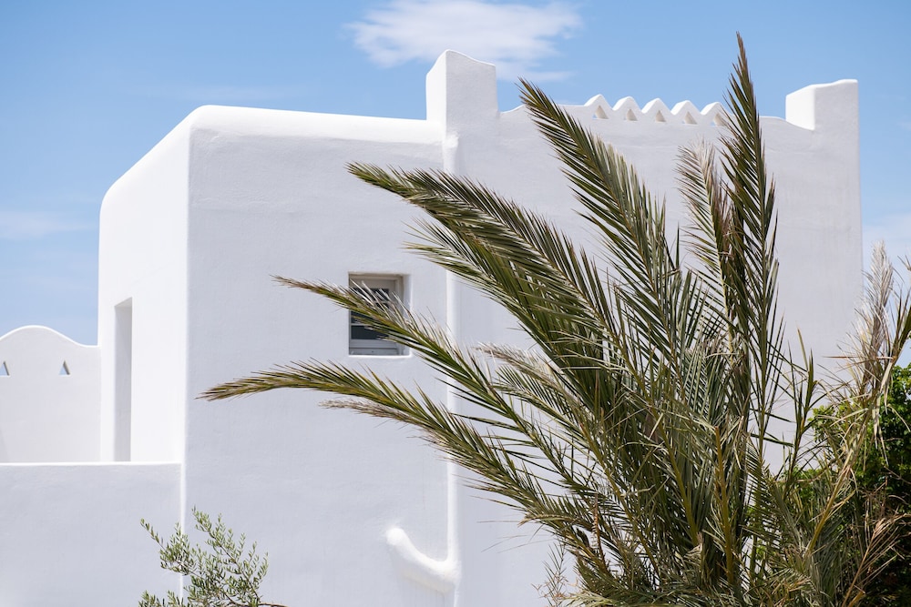 Porto Mykonos Hotel 4/69