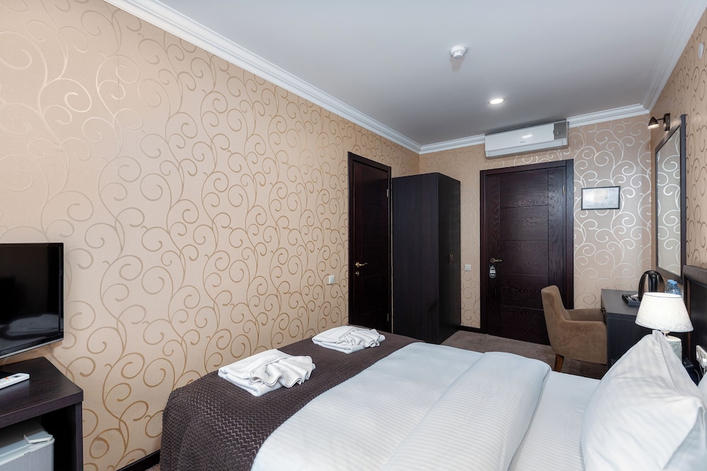 Standard, Single, Single Bed