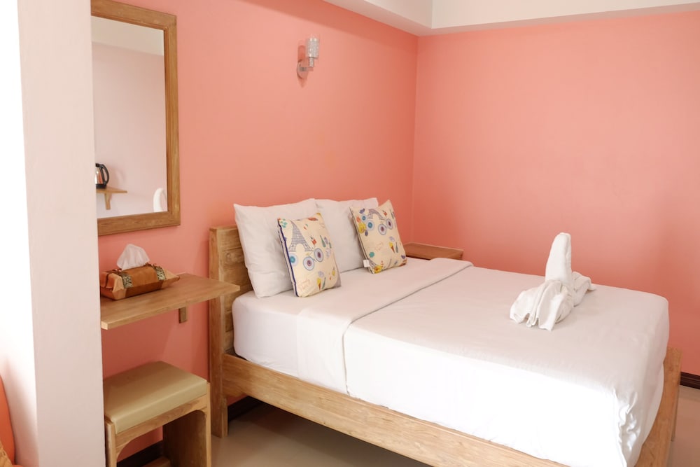 Chinda Boutique Hotel 11/56