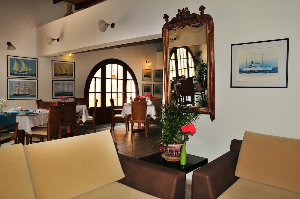 PORTIANI HOTEL 25/34