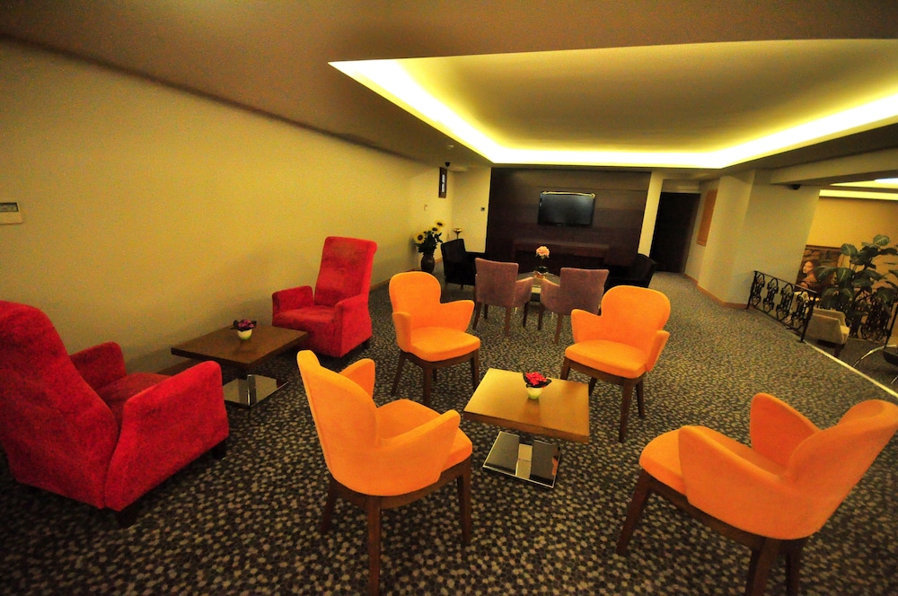Hotel Osaka Airport 30/50