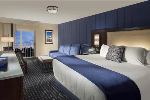 Standard, King Bed