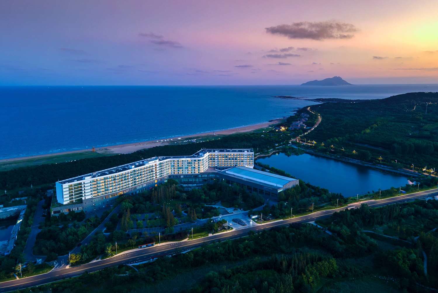 Wyndham Grand Hotel Qingdao 1/50